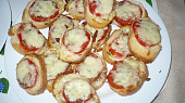 Bageta s rajčaty a mozzarelou