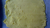 Polenta - základní recept, uvarena polenta na plechu