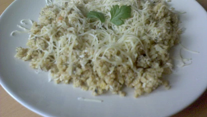 Rychlý bulgur s vajíčkem a bylinkami