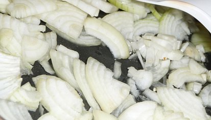 Kapustičky s kuřecím masem v tarhoni