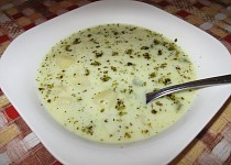 Pórková polévka s taveným sýrem