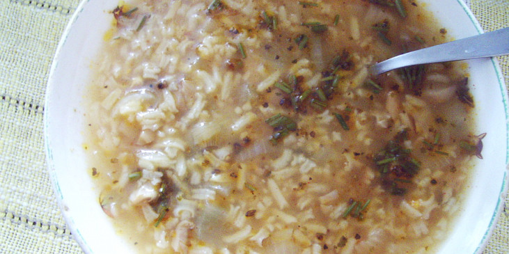 Mateřídoušková polévka s hlívou a rýží (Mateřídoušková polévka s hlívou a rýží)