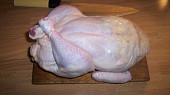 Pánské kuřátko nadívané… rohlíkovo-špekovou nádivkou, Než to dáš do trouby .