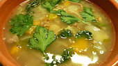 Masová polévka s pohankou a bylinkami