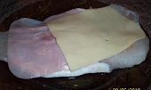 Plněné kapsy z pangasia, pangasius se šunkou a sýrem