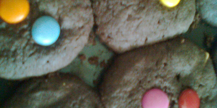 Lentilkové cookies s bílou čokoládou