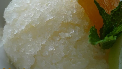 Ananasový sorbet