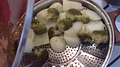 Brokolice s brambory na páře