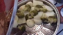Brokolice s brambory na páře