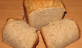 Lehoučký pivní kváskový chléb