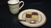 Šachy koláč (Battenberg Cake)