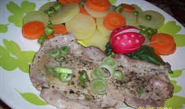 Vepřové maso na česneku se zeleninou-(Parní hrnec)