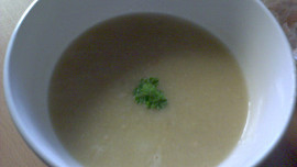 Cizrnová polévka s červenou čočkou