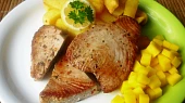 Tuňák steak s hranolky, Tuňák steak s „ hranolama “