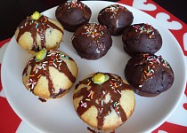 Veselé muffiny s čokofloky