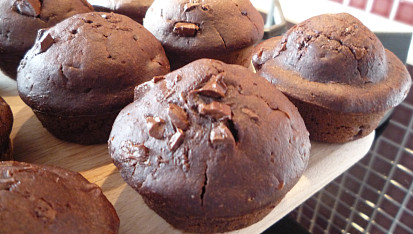 Veselé muffiny s čokofloky