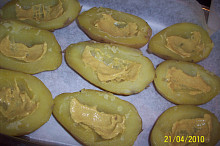 potřeme hořčicí