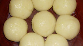 Knedlíky bez mouky, vajec (uvařené)