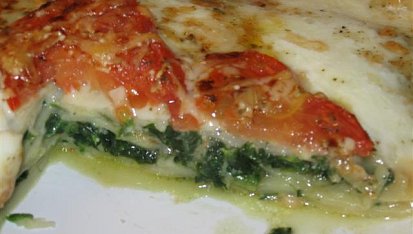Italské lasagne s listovým špenátem, mozzarellou a parmazánem