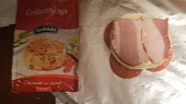 Camembert v alobalu