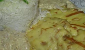 Kotlet s kari, smetanou a uzeným sýrem