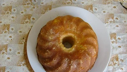 Šlehačková bezlepková bábovka