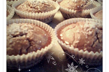 Celozrnné špaldové muffiny s medovou polevou