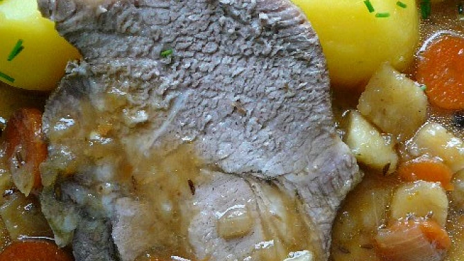 Krkovička v pivní omáčce