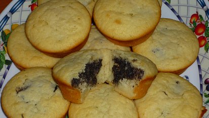 Vláčné jogurtové muffiny s náplní