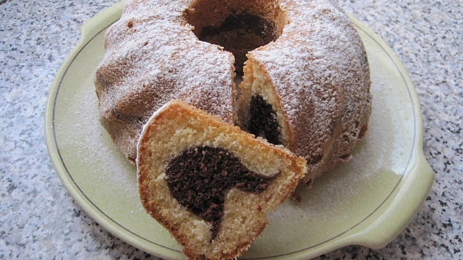 Koňaková bábovka