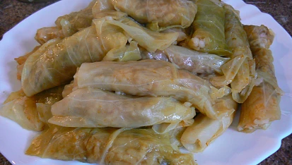 Mahshi cromb - plněné zelné listy směsí rýže (egyptský recept)