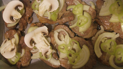 Šťavnatá krkovička s kroketkami