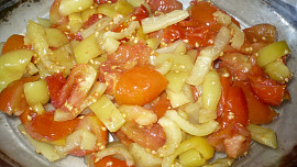 Kuřecí maso s celozrnými placičkami