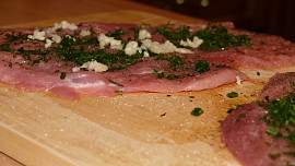 Bylinkové rolky s česnekem