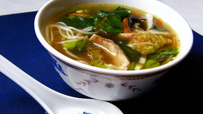 Pho Ga - vietnamská kuřecí polévka
