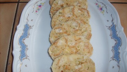 Žemlový knedlík