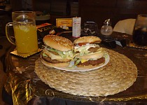 Domácí hamburger vepřový Domácí hamburger vepřový