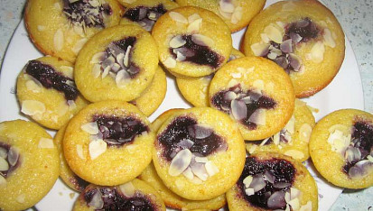 Pomerančové muffiny s borůvkami