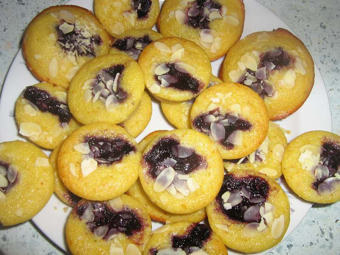 Pomerančové muffiny s borůvkami