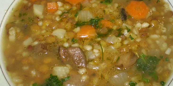 Čočkovo-kroupová polévka s houbami (Čočkovo-kroupová polévka s houbami)