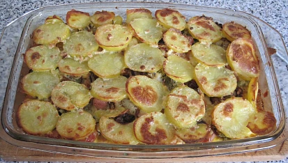 Zapékaná brokolice se smaženou cibulkou