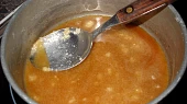 Medová roláda "Karamelka", Tavíme karamel