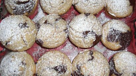 Muffiny s ořechy a čokoládou