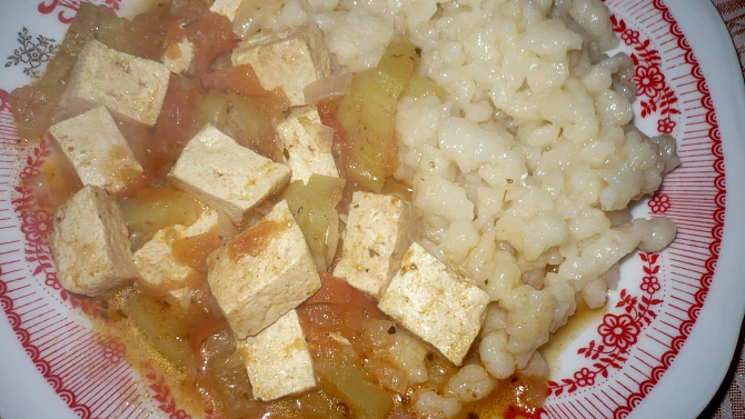 Tofu paprikáš