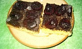 Bramborový koláč se švestkami a mákem