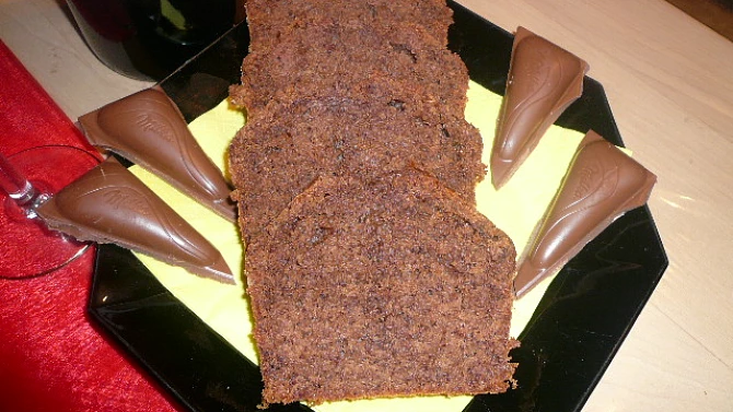 Rotweinkuchen-Koláč s červeným vínem