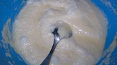 Usměvavý moučník, světlé těsto