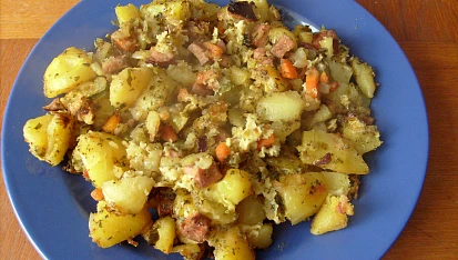 Zapékané brambory s uzeninou