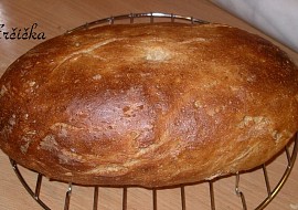 Chleba ze syrovátky s otrubami a slunečnicí