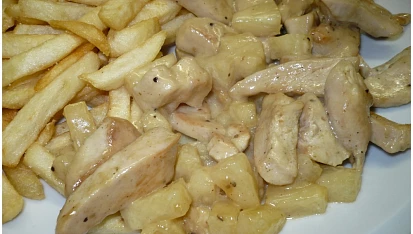 Kuřecí kari s ananasem